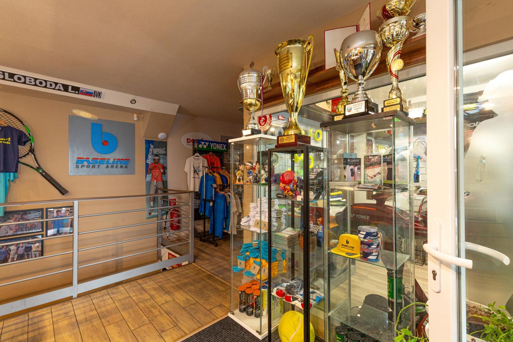 Baseline Sportovy Areal & Penzion บันสกาบิสตรีตซา ภายนอก รูปภาพ
